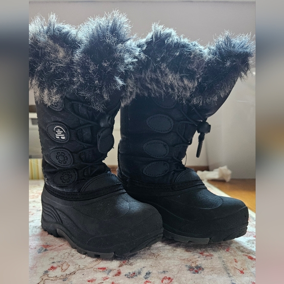 Kamik Snow Boots - Picture 1 of 4